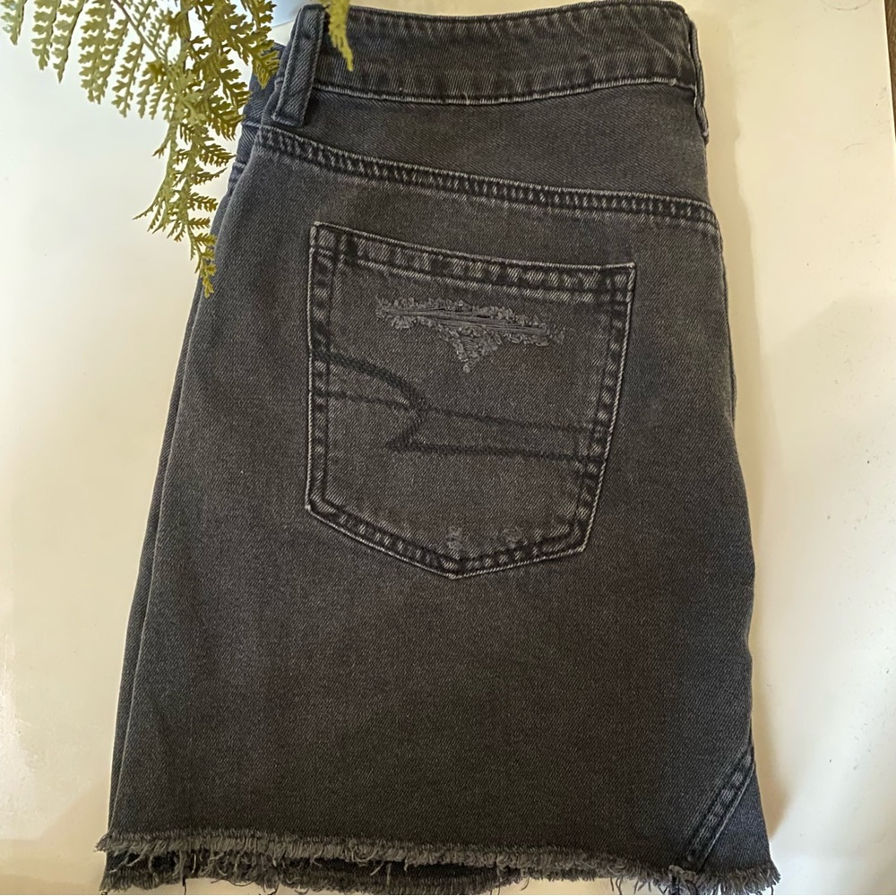 Distressed Denim AE Skirt - Picture 2 of 7